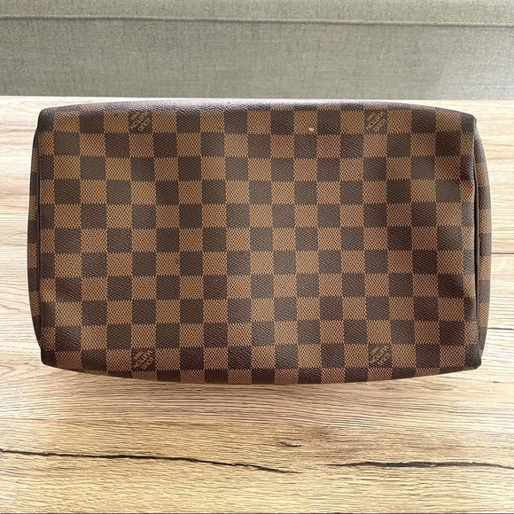 Louis Vuitton Damier Ebene Speedy 30 - Picture 4 of 15